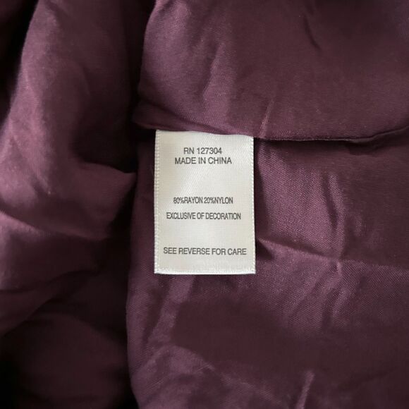 John Mark Floral Embroidered Velvet Blouse in Burgundy Size Small - Picture 5 of 5